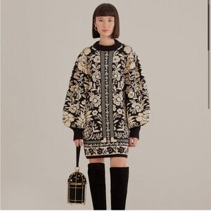 Farm Rio - NWT - Black Pineapple Garden Mini
Sweater Dress